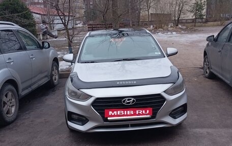 Hyundai Solaris II рестайлинг, 2017 год, 750 000 рублей, 6 фотография