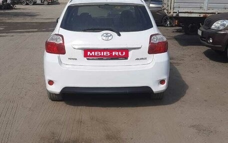 Toyota Auris II, 2010 год, 760 000 рублей, 2 фотография