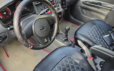 KIA Rio II, 2011 год, 600 000 рублей, 17 фотография