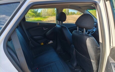 Hyundai ix35 I рестайлинг, 2013 год, 1 100 000 рублей, 3 фотография