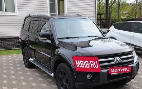 Mitsubishi Pajero IV, 2007 год, 1 300 000 рублей, 9 фотография