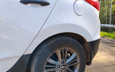 Hyundai ix35 I рестайлинг, 2013 год, 1 100 000 рублей, 9 фотография
