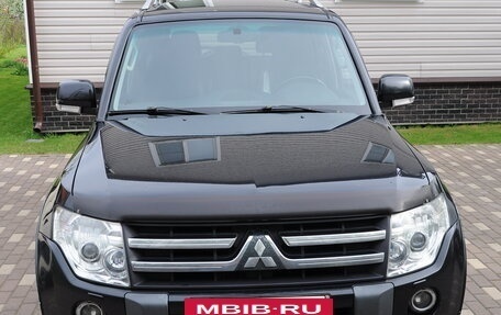 Mitsubishi Pajero IV, 2007 год, 1 300 000 рублей, 10 фотография