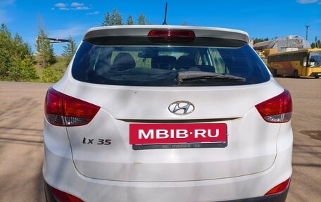 Hyundai ix35 I рестайлинг, 2013 год, 1 100 000 рублей, 13 фотография