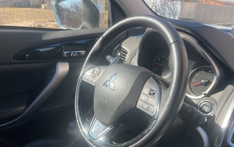 Mitsubishi Eclipse Cross, 2018 год, 2 000 000 рублей, 2 фотография