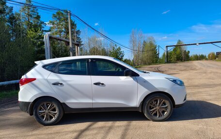 Hyundai ix35 I рестайлинг, 2013 год, 1 100 000 рублей, 15 фотография