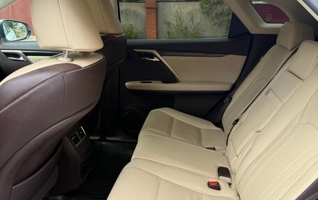 Lexus RX IV рестайлинг, 2018 год, 5 150 000 рублей, 2 фотография