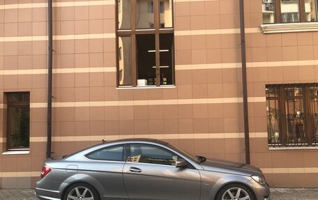 Mercedes-Benz C-Класс, 2012 год, 2 700 000 рублей, 2 фотография