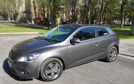 KIA cee'd I рестайлинг, 2011 год, 850 000 рублей, 2 фотография
