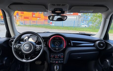 MINI Hatch, 2018 год, 1 550 000 рублей, 13 фотография