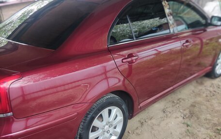 Toyota Avensis III рестайлинг, 2005 год, 850 000 рублей, 10 фотография