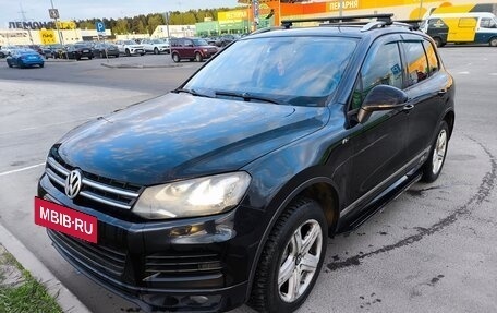 Volkswagen Touareg III, 2011 год, 1 900 000 рублей, 3 фотография