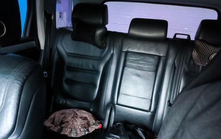 Volkswagen Touareg III, 2011 год, 1 900 000 рублей, 17 фотография