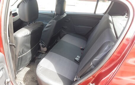 Renault Sandero I, 2011 год, 500 000 рублей, 3 фотография