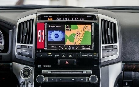Toyota Land Cruiser 200, 2012 год, 4 058 000 рублей, 28 фотография