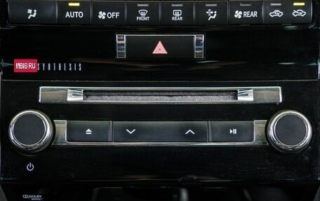 Toyota Land Cruiser 200, 2012 год, 4 058 000 рублей, 31 фотография