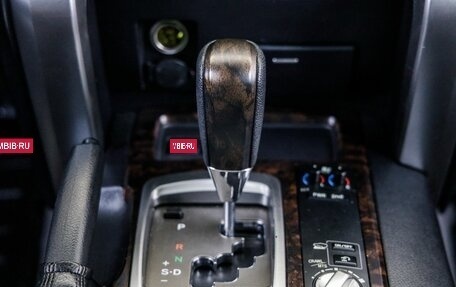 Toyota Land Cruiser 200, 2012 год, 4 058 000 рублей, 32 фотография