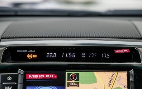 Toyota Land Cruiser 200, 2012 год, 4 058 000 рублей, 29 фотография