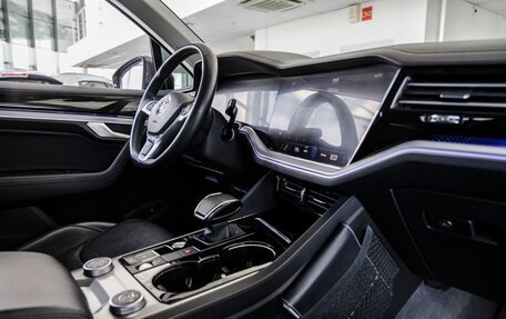 Volkswagen Touareg III, 2019 год, 4 358 000 рублей, 25 фотография