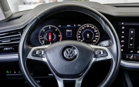 Volkswagen Touareg III, 2019 год, 4 358 000 рублей, 32 фотография