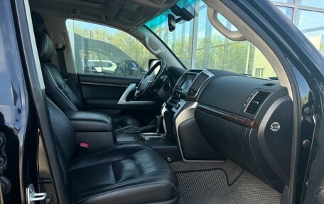Toyota Land Cruiser 200, 2013 год, 3 790 000 рублей, 9 фотография