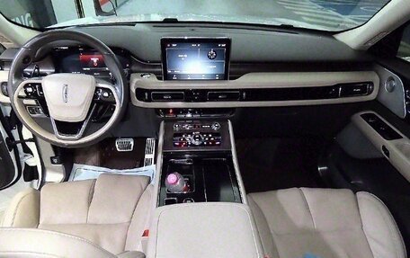 Lincoln Aviator II, 2022 год, 4 790 000 рублей, 3 фотография