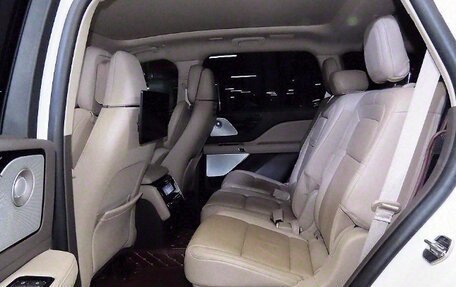 Lincoln Aviator II, 2022 год, 4 790 000 рублей, 4 фотография
