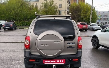 Chevrolet Niva I рестайлинг, 2018 год, 970 000 рублей, 3 фотография