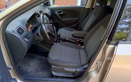 Volkswagen Polo VI (EU Market), 2016 год, 1 030 000 рублей, 6 фотография