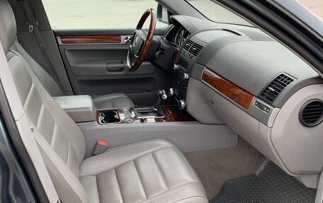 Volkswagen Touareg III, 2003 год, 1 150 000 рублей, 13 фотография