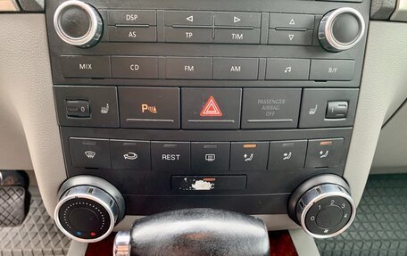 Volkswagen Touareg III, 2003 год, 1 150 000 рублей, 17 фотография