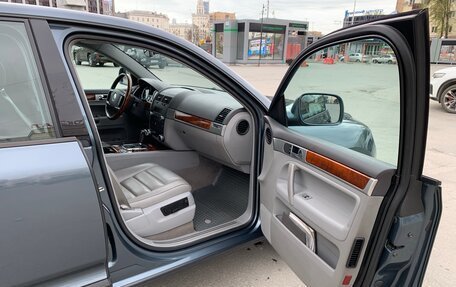 Volkswagen Touareg III, 2003 год, 1 150 000 рублей, 14 фотография
