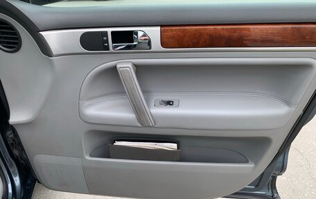 Volkswagen Touareg III, 2003 год, 1 150 000 рублей, 26 фотография