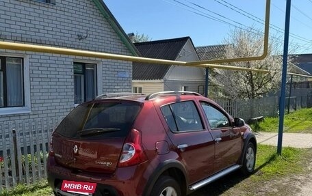 Renault Sandero I, 2012 год, 800 000 рублей, 4 фотография