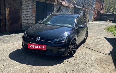 Volkswagen Golf VII, 2013 год, 1 280 000 рублей, 2 фотография
