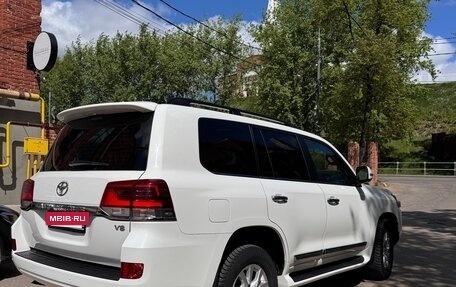 Toyota Land Cruiser 200, 2016 год, 5 750 000 рублей, 3 фотография