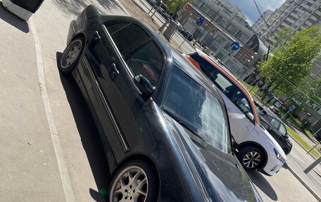 Mercedes-Benz E-Класс, 2000 год, 650 000 рублей, 1 фотография