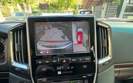 Toyota Land Cruiser 200, 2016 год, 5 750 000 рублей, 24 фотография
