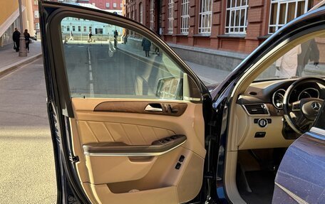 Mercedes-Benz GL-Класс, 2013 год, 2 900 000 рублей, 4 фотография
