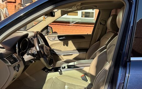 Mercedes-Benz GL-Класс, 2013 год, 2 900 000 рублей, 10 фотография
