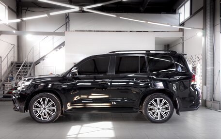 Toyota Land Cruiser 200, 2018 год, 8 700 000 рублей, 6 фотография