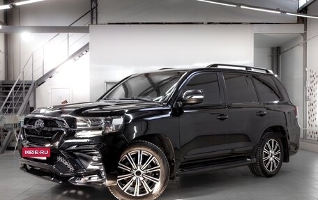 Toyota Land Cruiser 200, 2018 год, 8 700 000 рублей, 7 фотография