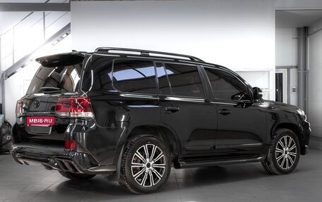 Toyota Land Cruiser 200, 2018 год, 8 700 000 рублей, 3 фотография