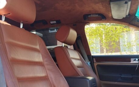 Volkswagen Touareg III, 2003 год, 850 000 рублей, 20 фотография