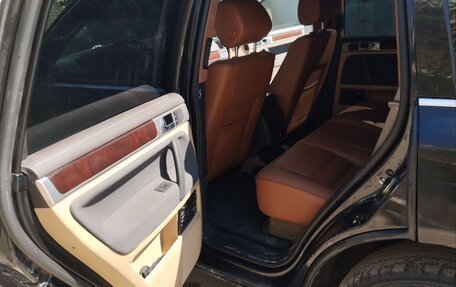 Volkswagen Touareg III, 2003 год, 850 000 рублей, 11 фотография