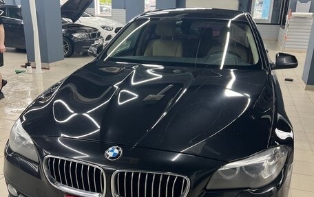BMW 5 серия, 2014 год, 2 049 500 рублей, 18 фотография