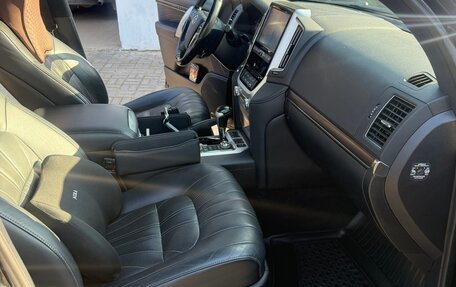 Toyota Land Cruiser 200, 2020 год, 7 700 000 рублей, 7 фотография