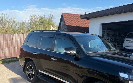 Toyota Land Cruiser 200, 2020 год, 7 700 000 рублей, 3 фотография