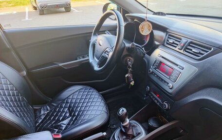 KIA Rio III рестайлинг, 2015 год, 975 000 рублей, 14 фотография