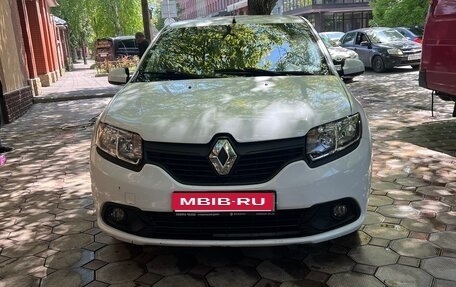 Renault Logan II, 2017 год, 600 000 рублей, 1 фотография